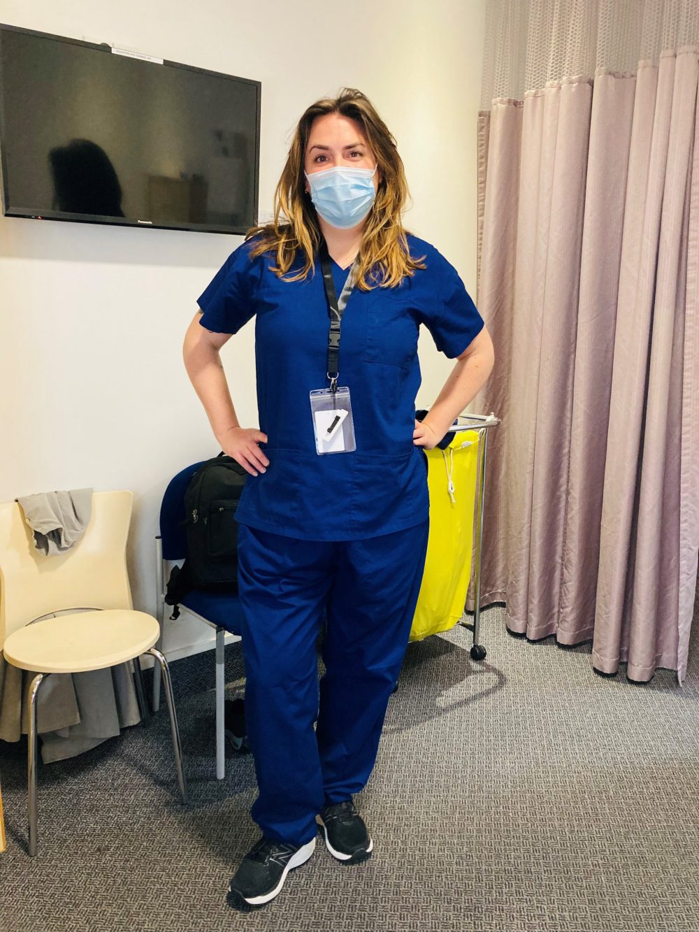 Bella – Midwife