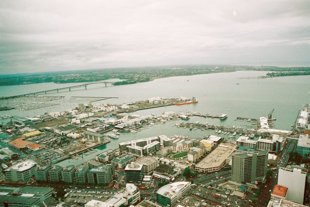 Moving to New Zealand as a Healthcare Professional? How to Make Your Money Go Further